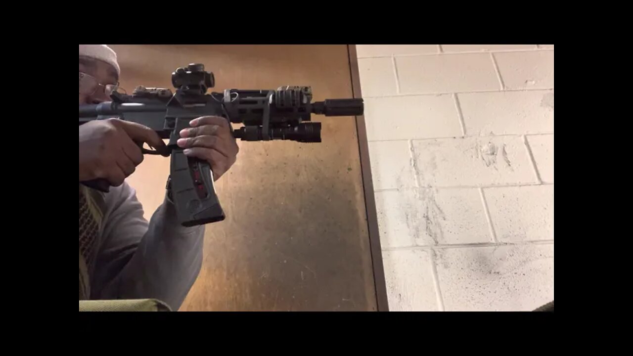 Rifle vs. Pistol Smith&Wesson