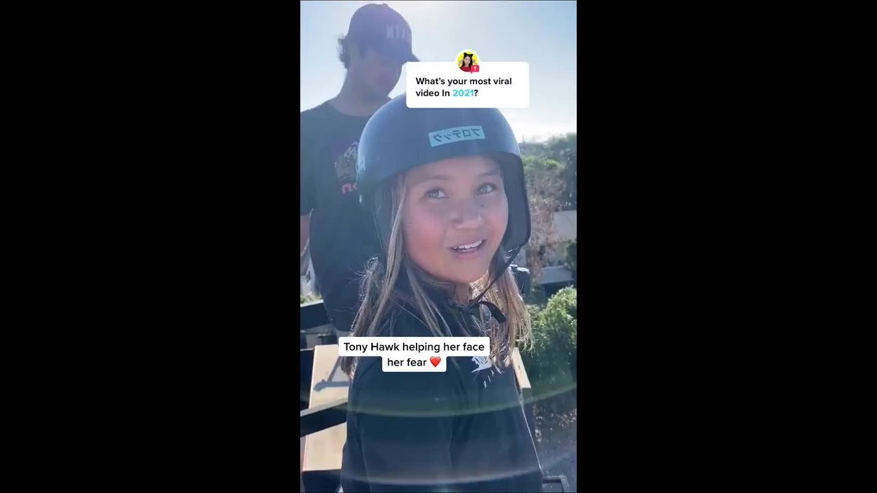 When Tony Hawk helped Sky Brown to face her fear and go down the mega ramp ❤️👏