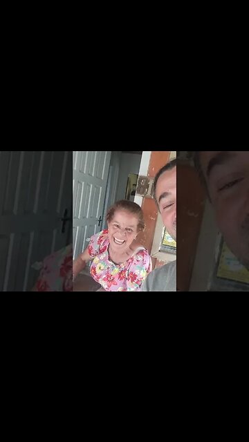 Meu amigo Wilian ganhou um arranhador da nossa querida Dona Sonia #shorts