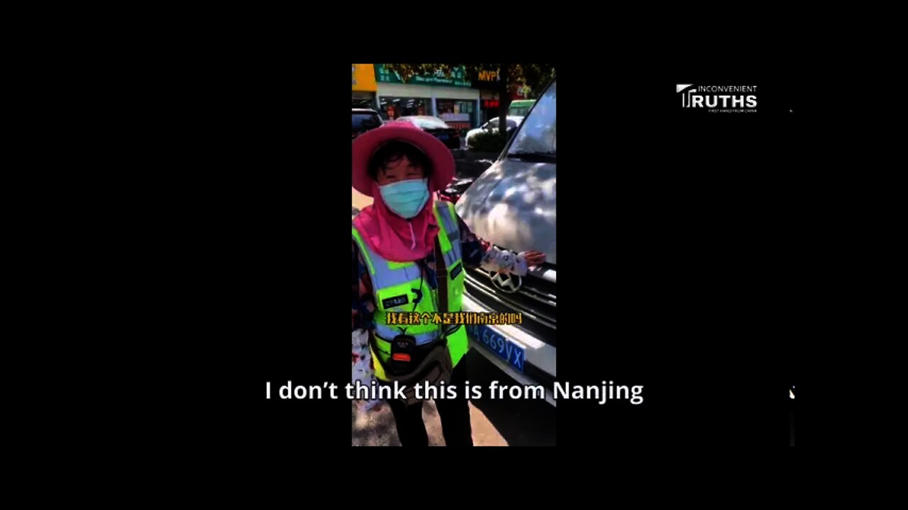 A Car from Wuhan Has Been Parked for Several Months without Its Owner 一輛武漢車異地停泊數月 車主去向不明