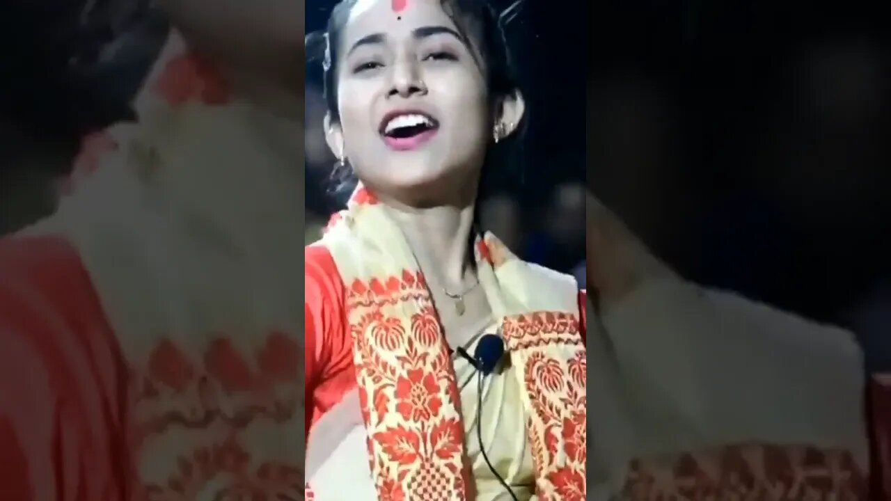 Pe pe pe girl again viral, #karishmanath, nagara nam girl,