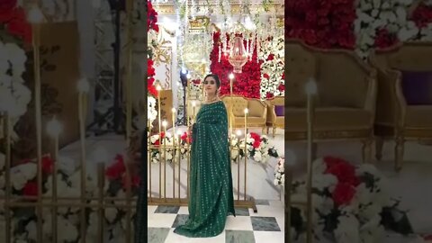 Saree ma kesi lag rahi hon #shorts