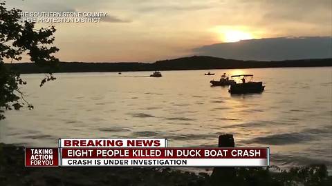 8 dead after tourist boat crashed near Branson, Missouri