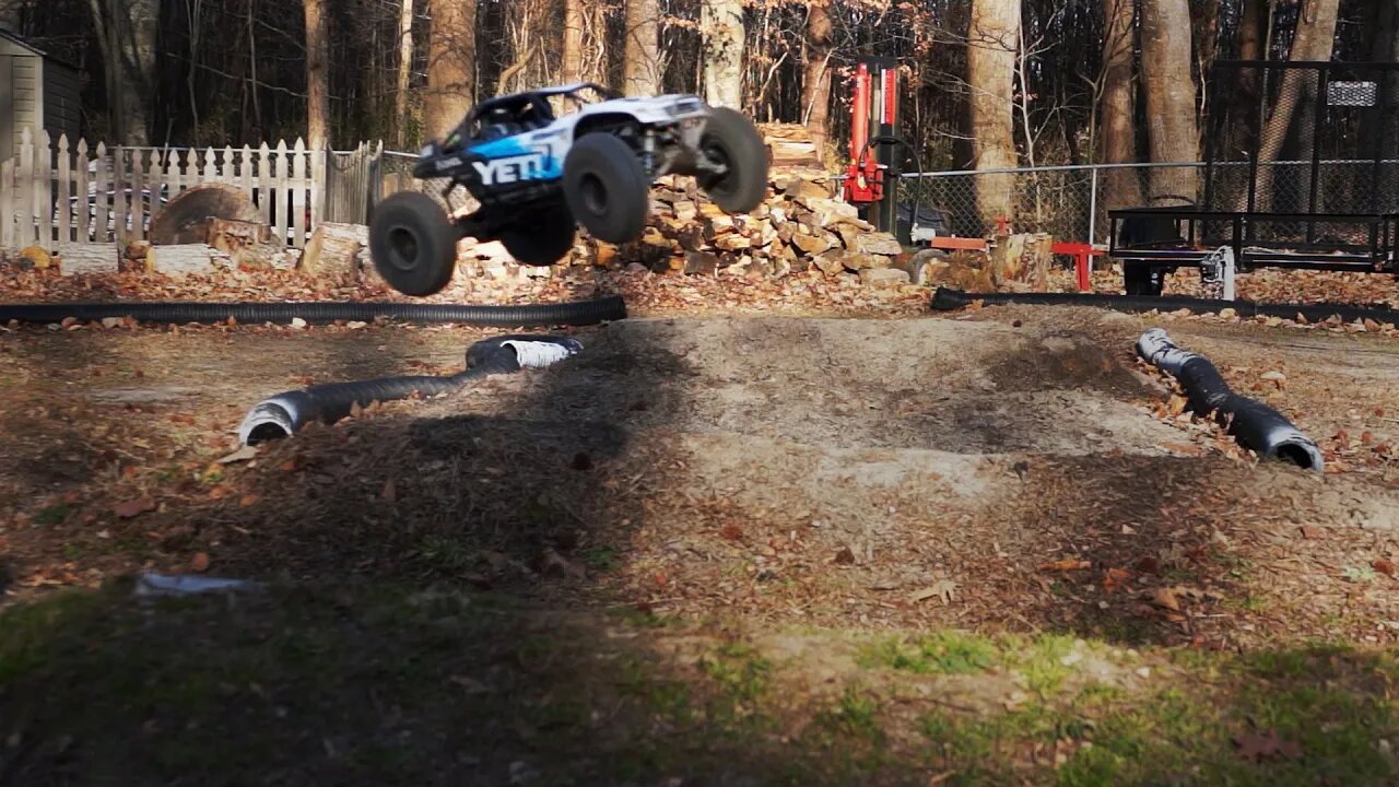 RC Mayhem: Backyard RC Track Bash Session - Axial Yeti