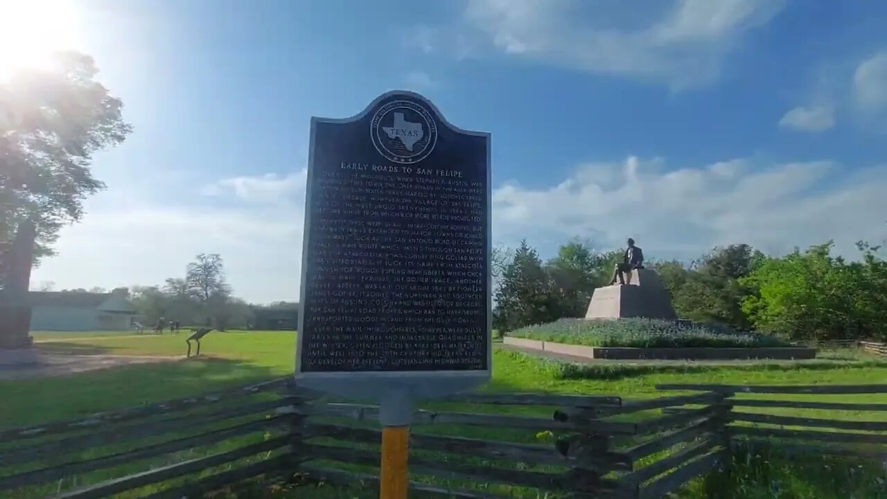 San Felipe de Austin Historic/Austin Statue