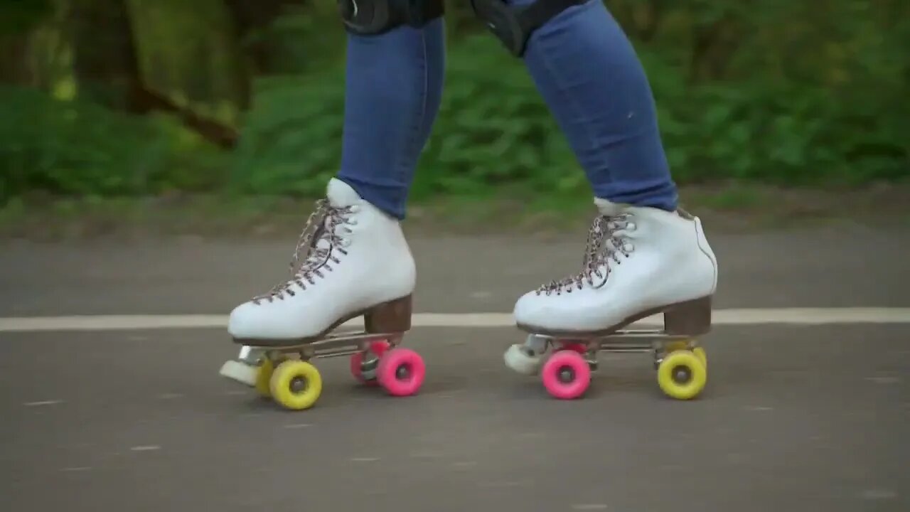 6 Beginner Tips For Roller Skating Outside