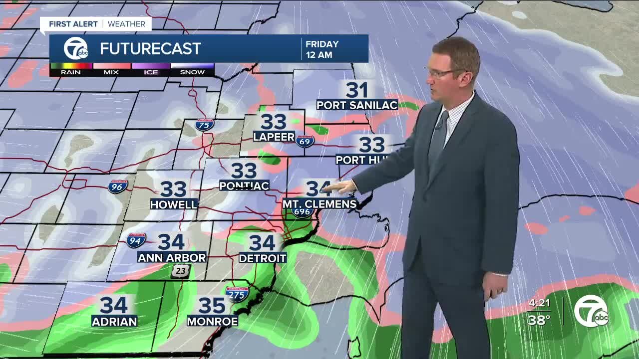 Snow moves in Thursday late