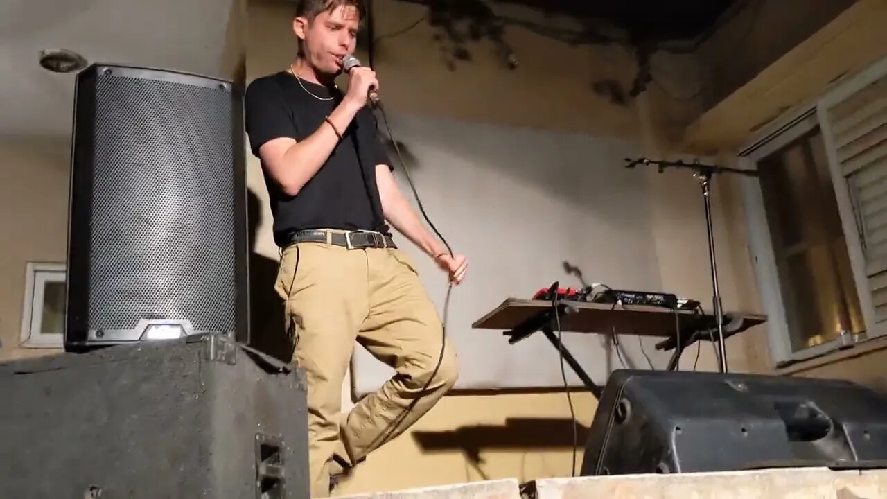 רייסקינדר - בלדה לחשמלאי רכב / פגישה עם המורה שלי לקולנוע / אוי