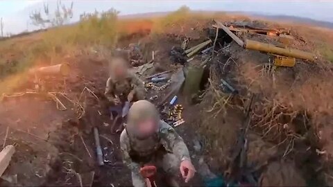 Russians left their weapons, ran away Ukrainian soldiers showing Russian trench