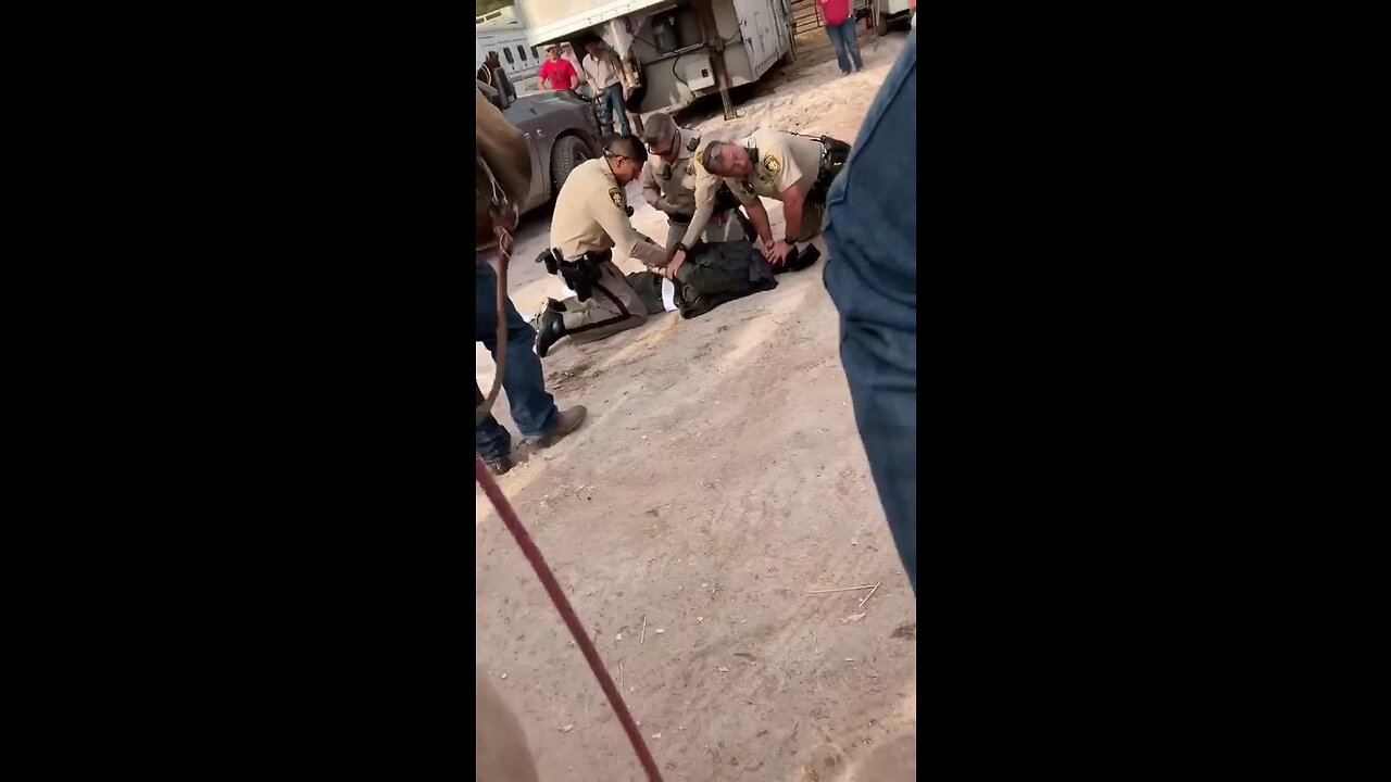 Cowboys help arrest suspected thief