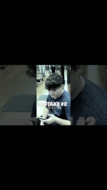 The worst type of workout partner you could have…😂 #gymhumor #gymfunny