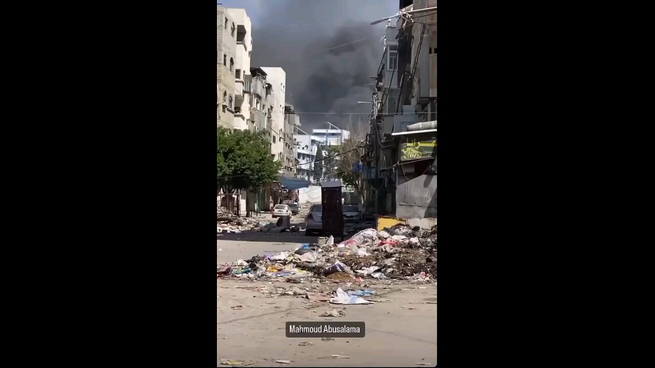 آليات الاحتلال تطلق النار والقذائف باتجاه مدارس ابو زيتون واندلاع حرائق في المدارس جباليا شمال القطا