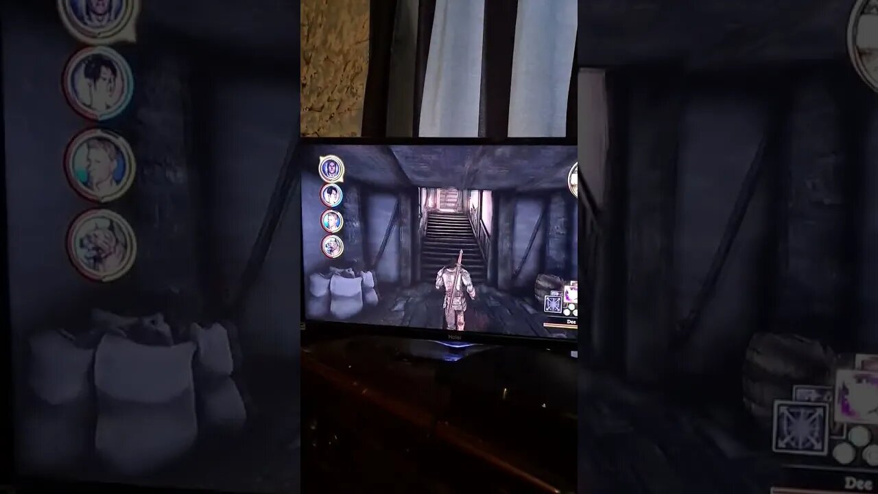 Dragon Age Origins: Dee Gets A Brand New Sword