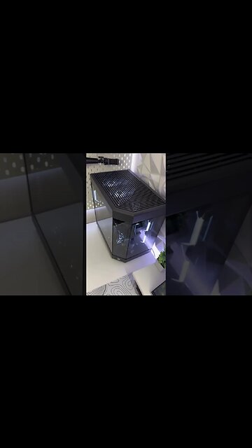 #hytey60 #nanoleaf #pcbuild #pcgaming #pcsetup #setuptour #ultrawide