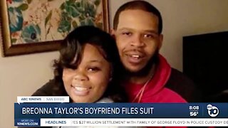 Breonna Taylor's boyfriend files suit