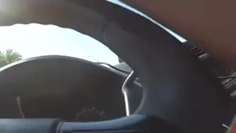 Good example of why cops shoot first and ask questions later
