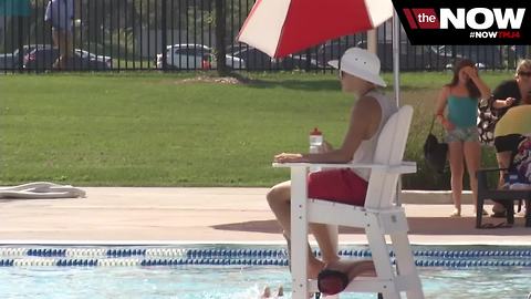 15-year-olds could work as lifeguards under Wisconsin bill