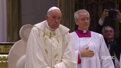 Pope Francis performs mass in Sainte-Anne-de-Beaupré, Quebec (with English interpretation)