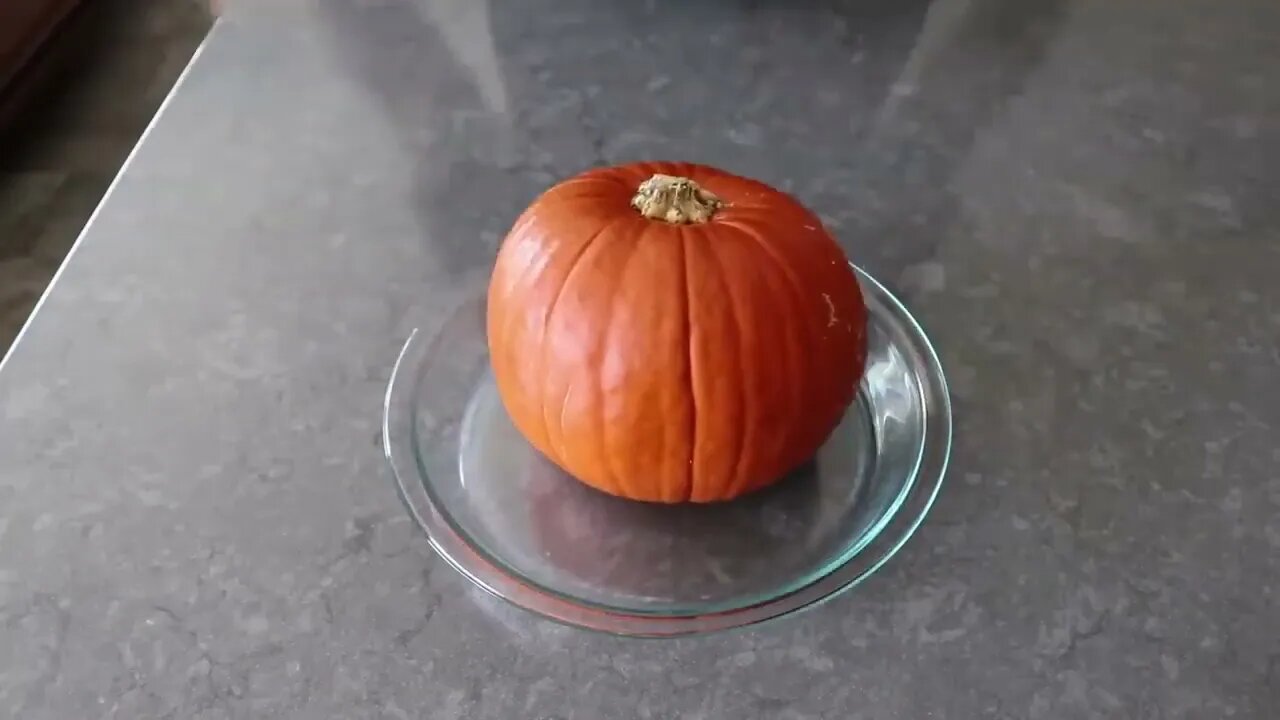 Spicy Pumpkin Pork Noodles - Asian-Style Noodles with Pork and Pumpkin - Food Wishe