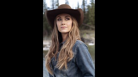 Happy 36th birthday to Amber Marshall!