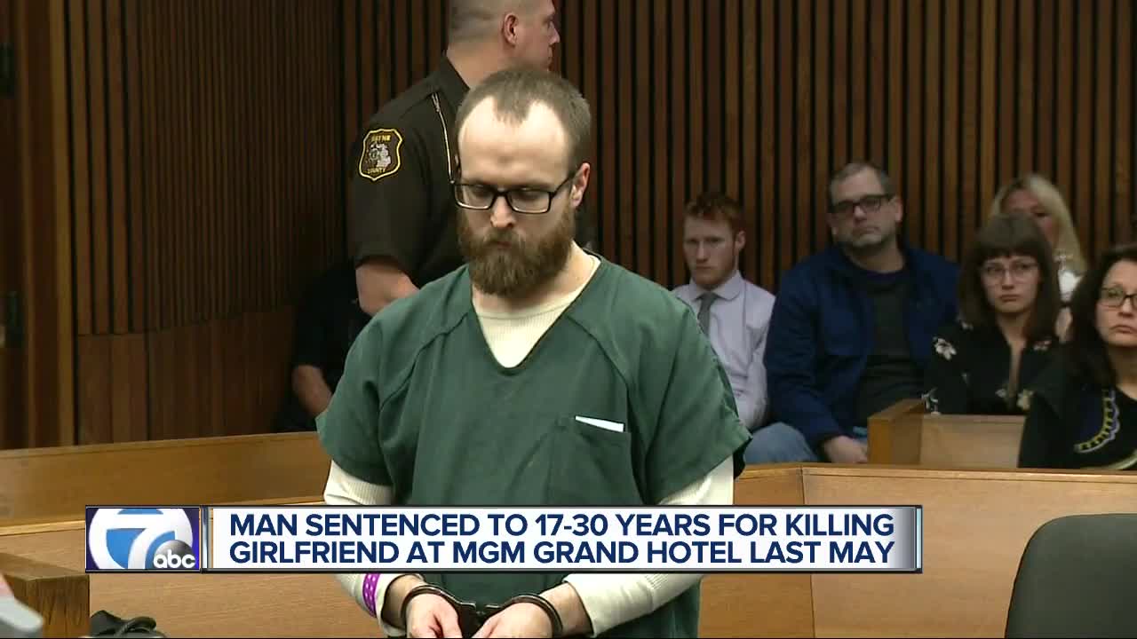 Man sentenced to 17-30 years for killing girlfriend at MGM Grand Hotel last May