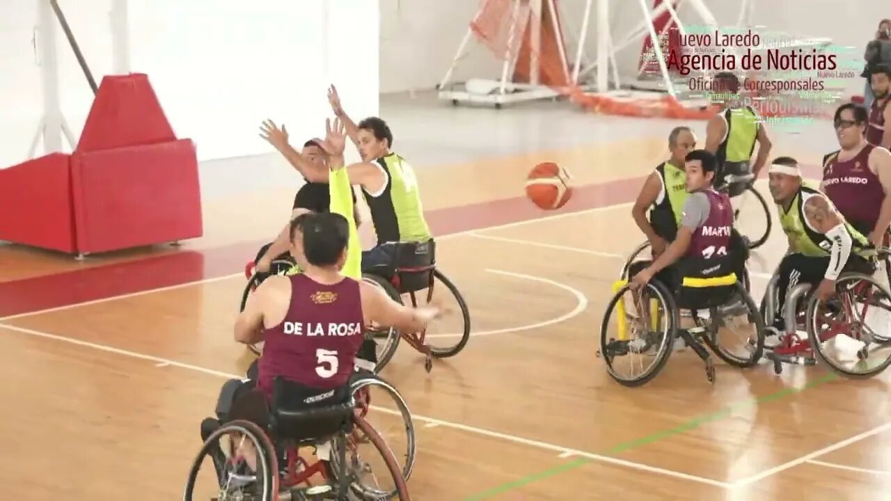 Organizan cuadrangular de basquetbol sobre silla de ruedas en homenaje a profesor José Santos Garza