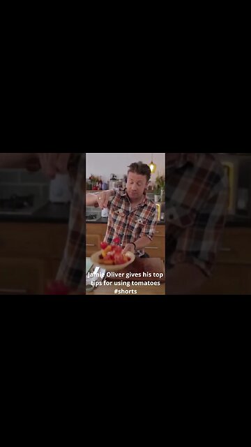Jamie Oliver gives his top tips for using tomatoes #shorts