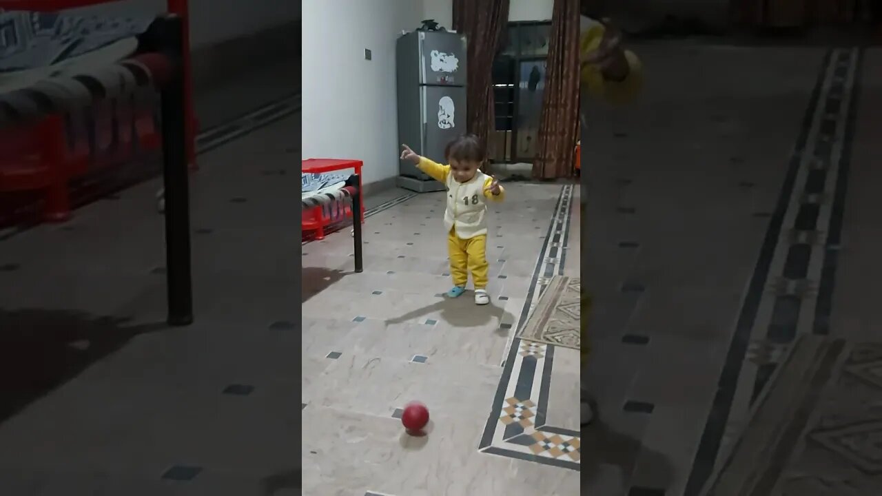 child playing hard ball #shorts #youtubeshorts #reaction