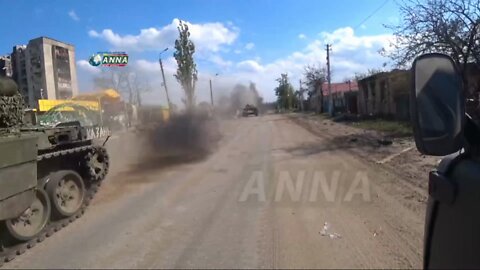 Russian tanks near Kamishevaha