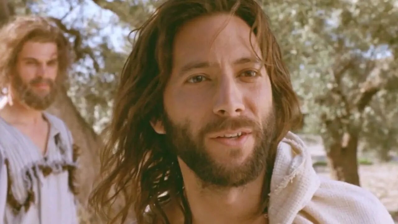 Western Tzutujil - John 1:35-51 “The disciples follow Jesus” [tzjW]