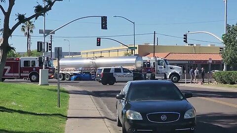 Arizona: Tempe Police⁩ have traffic restrictions on Broadway at Beck...