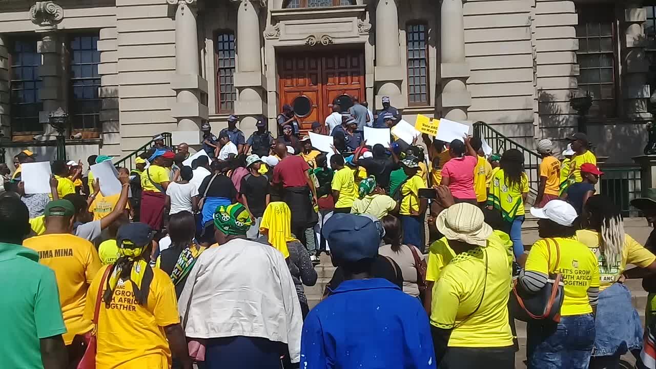 SOUTH AFRICA - Durban - City Hall protest (Videos) (m7f)