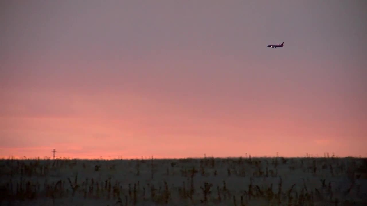 Early morning flights coming in