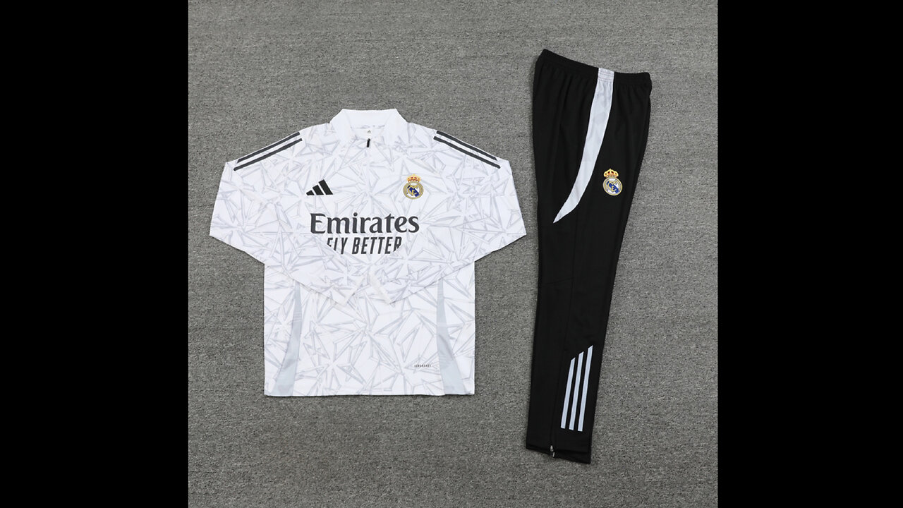 👉🏻⚽️2024/25 Real Madrid Adult/Kid White Long Sleeve Tracksuit