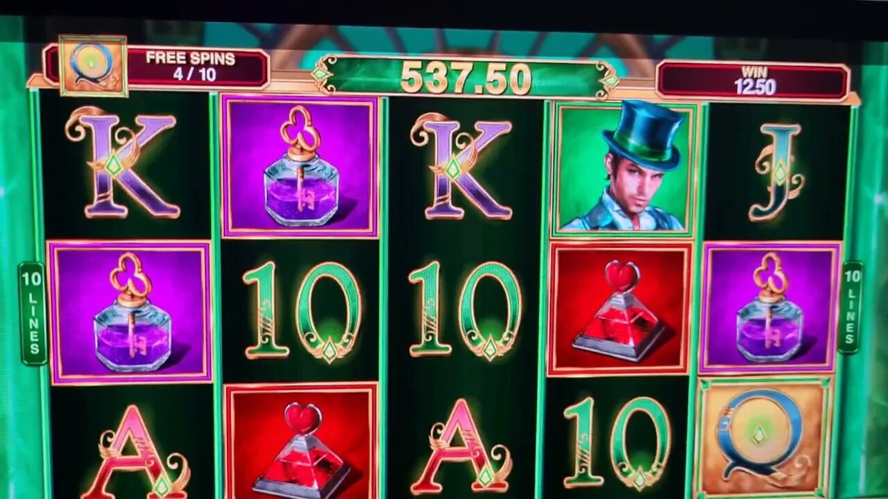 I played BOOK OF OZ slot and Won