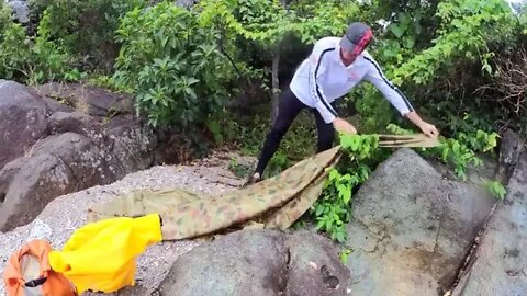 Solo Hootchie camping on mini island Kayaking Beach Shark fishing +++ 20