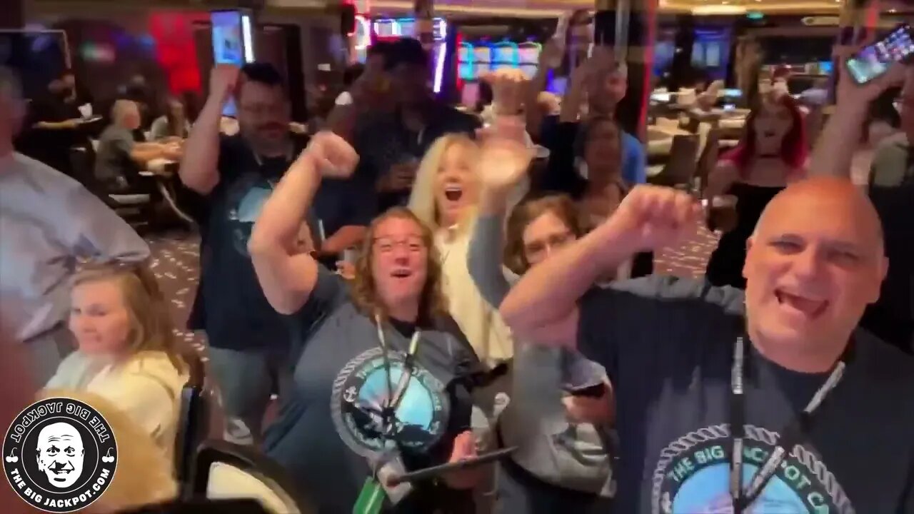 The Crowd Goes Crazy For JACKPOTS! 💰 Mega Money Link Jackpot Madness at Sea!