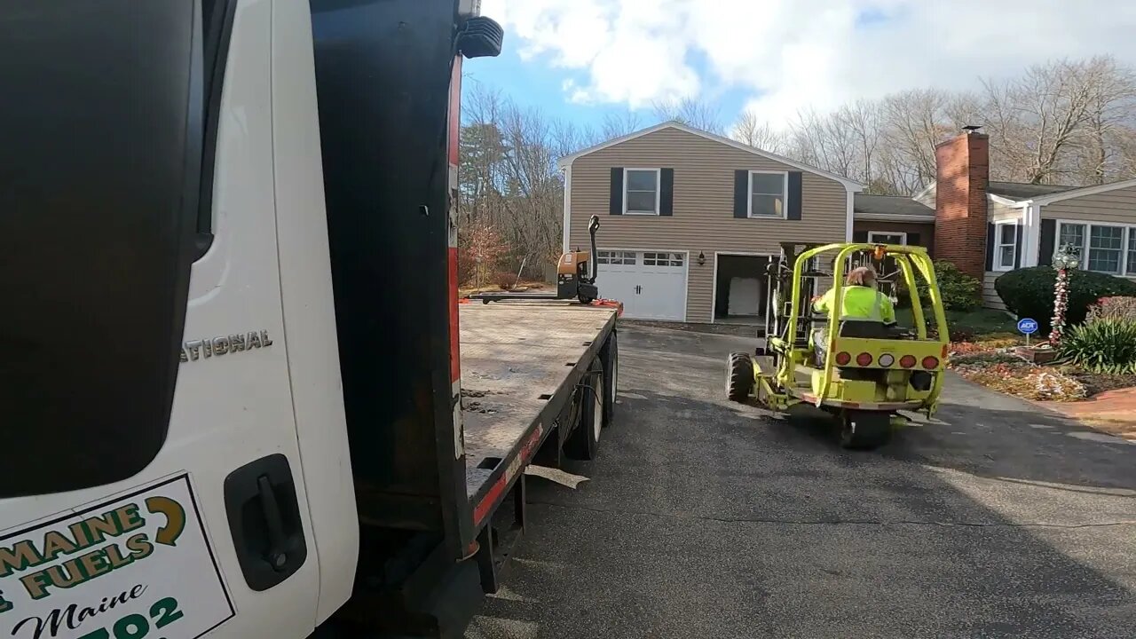 I almost get hit AGAIN! Wood Pellet Home Delivery