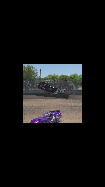 iRacing Dirt Late Model Racer Goes HOG WILD and WRECKS Opponent! Epic Dirt Track Showdown!