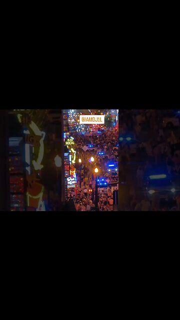 OVER 10,000 PEOPLE ON BROADWAY #viral #share #video #vlog #nashville #music #tennessee #foryou