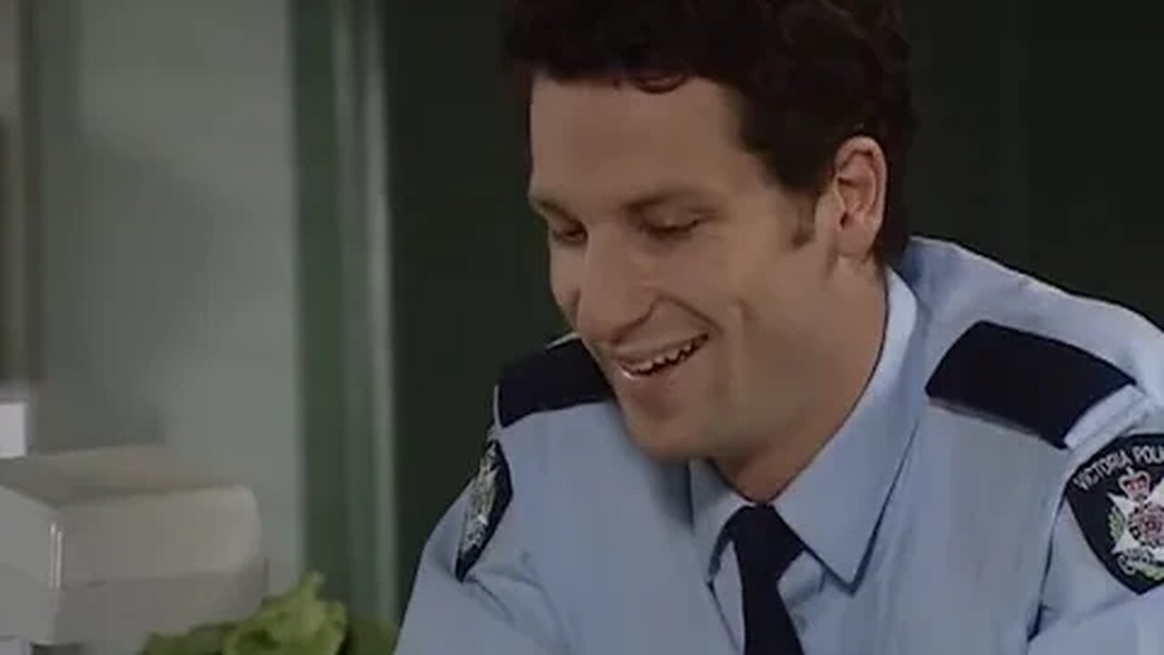 Blue Heelers S07E22 Small Potatoes