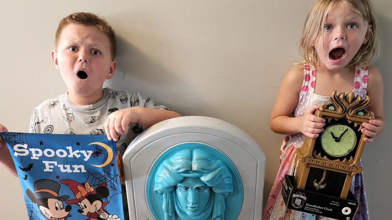 Lowe's Hardware Halloween Review 2022! Part 1