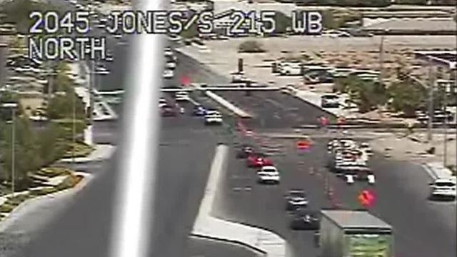 Gas leak briefly closes Jones Boulevard in Las Vegas