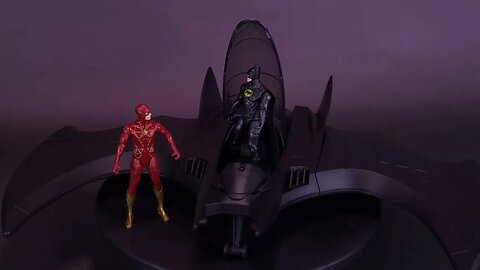 Spinmaster Toys The Flash Movie Batwing with Flash and Batman @TheReviewSpot