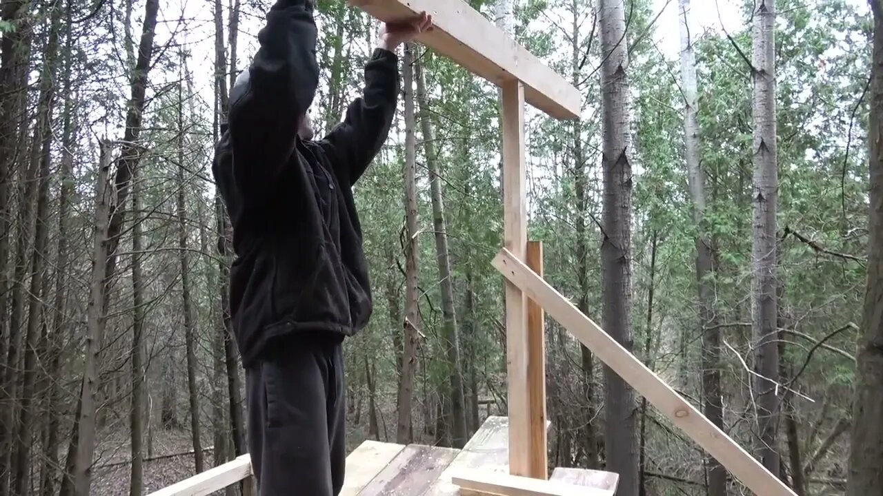 10-minute Off Grid Cabin Build!