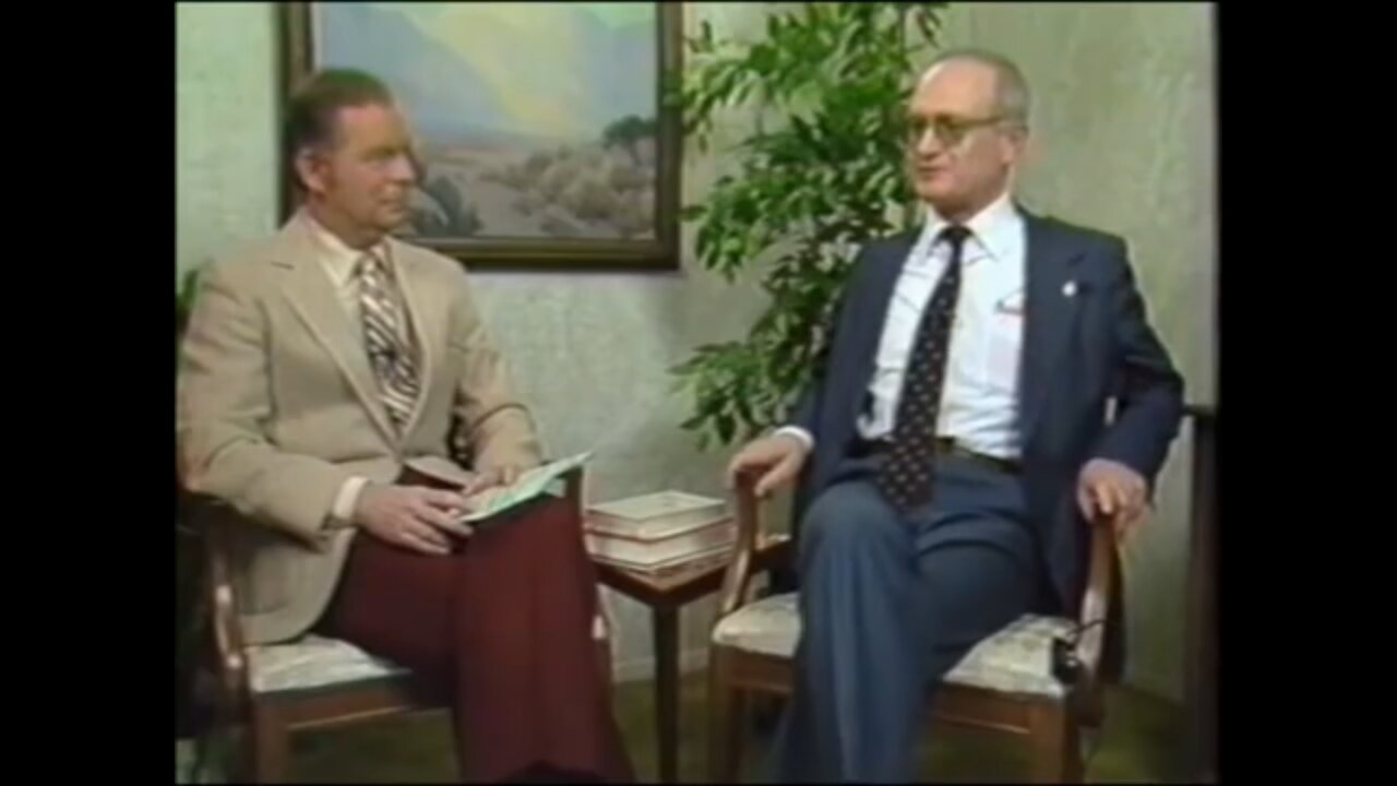 Yuri Bezmenov -- The Four Stages of Ideological Subversion (1984)