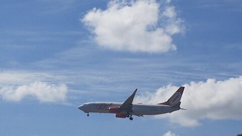 Boeing 737-800 PR-GGM για την τελική προσέγγιση πριν από την προσγείωση στο Manaus από τη Φορταλέζα