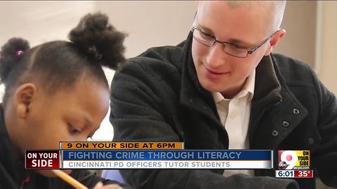 Police officer starts Right To Read tutoring program