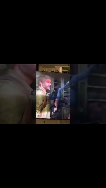Ellie não está bem - PC bug THE LAST OF US HBO MAX #shorts