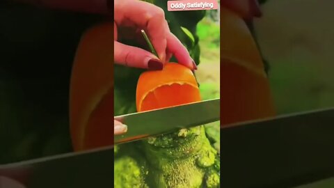 oddly satisfying 🌈 video #oddlysatisfying #oddly #fruitcutting #shorts #tiktok #trending